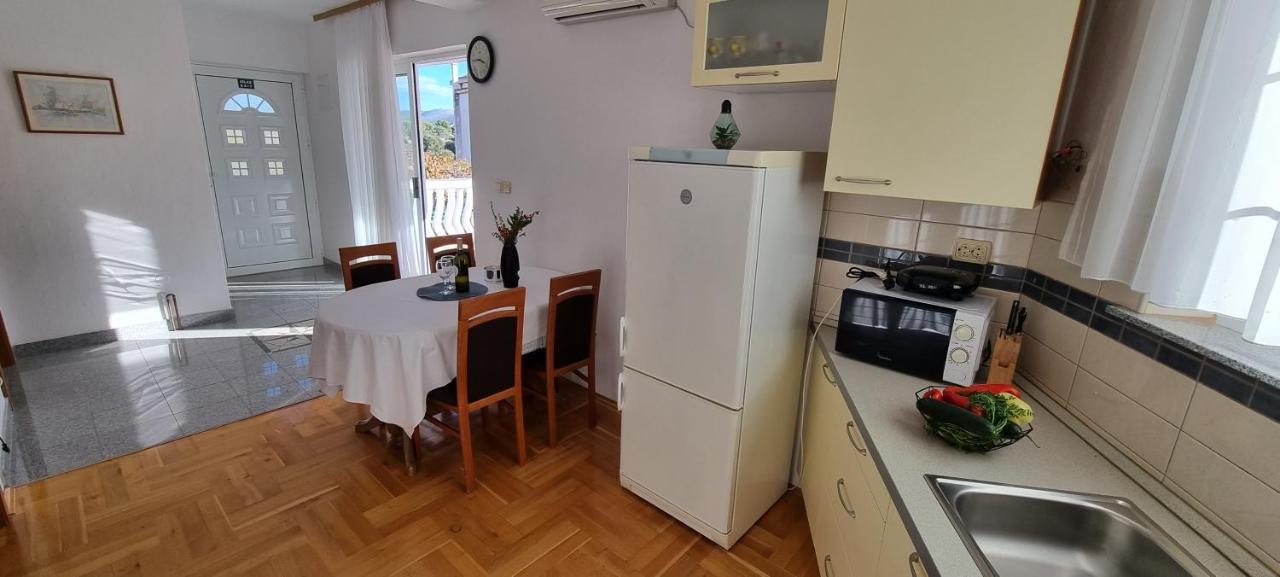 Apartments Cosic Grebastica Ngoại thất bức ảnh
