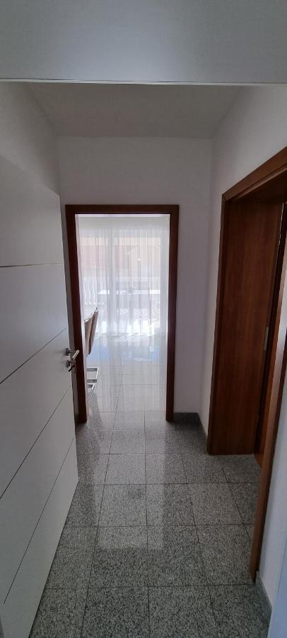 Apartments Cosic Grebastica Ngoại thất bức ảnh